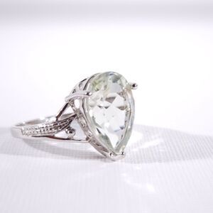 Green Amethyst Pear 4.9 Carats Size 8